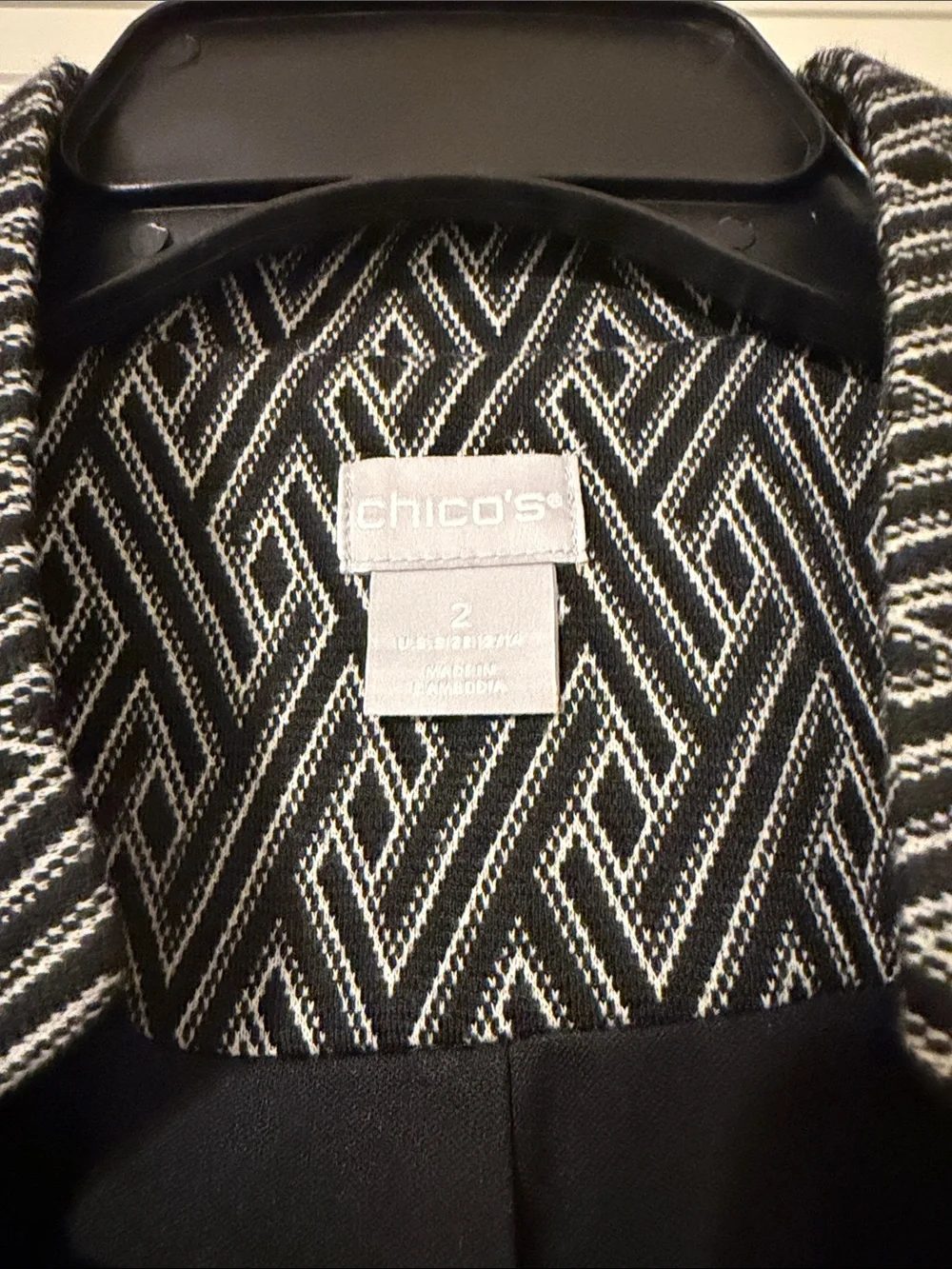 Chico's Black & Gray Geometric Open-Front Coat-Style Blazer